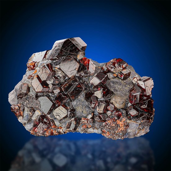 Spessartine-North Mine | Broken Hill | Yancowinna Co. | New South Wales | Australia